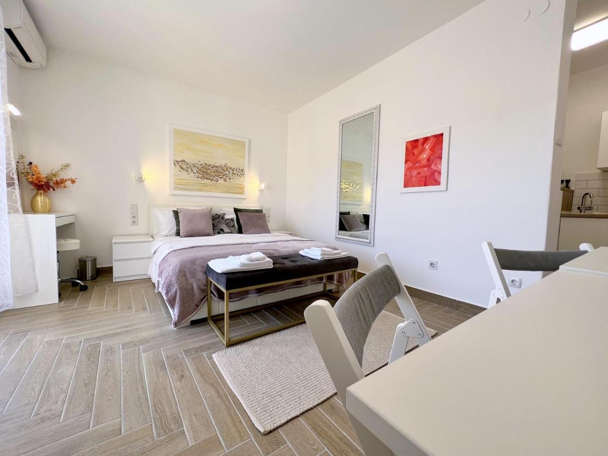 King Residence Old Town Rab - Adults Only Rab Town Buitenkant foto