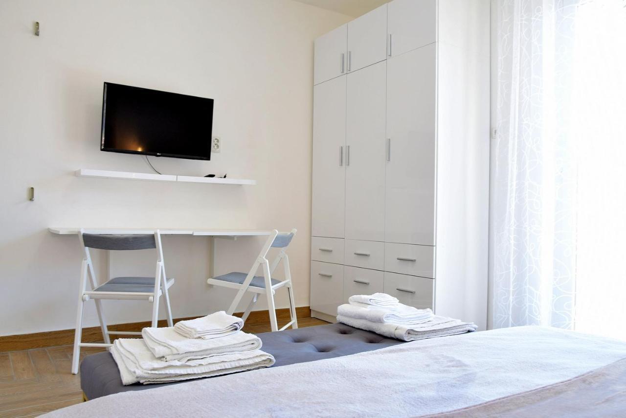 King Residence Old Town Rab - Adults Only Rab Town Buitenkant foto